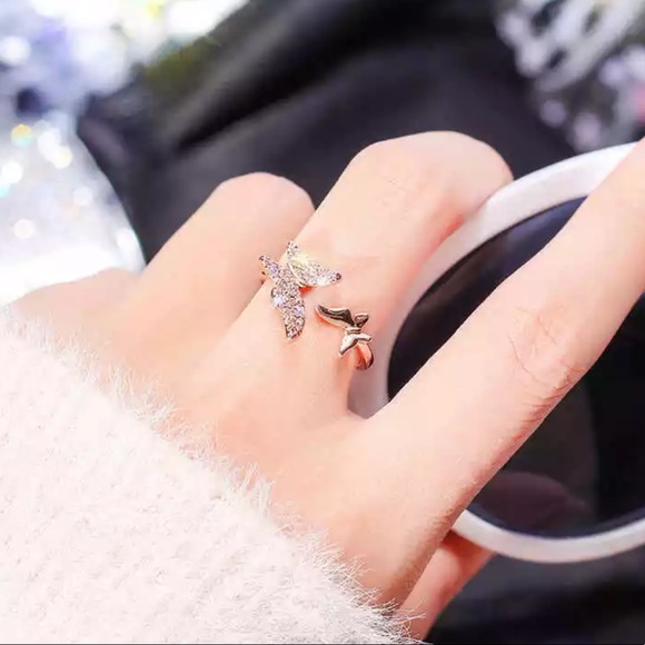 3/$30 Rhinestone Butterfly Ring - Picture 5 of 6